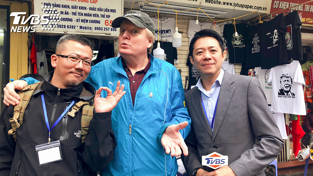 為了避風頭，山寨川普現在只能私下與民眾互動，不能參加公開活動。（圖／TVBS）