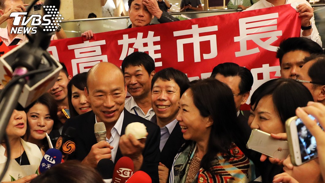 韓國瑜爆料「我老婆很兇」　李佳芬苦笑這樣回