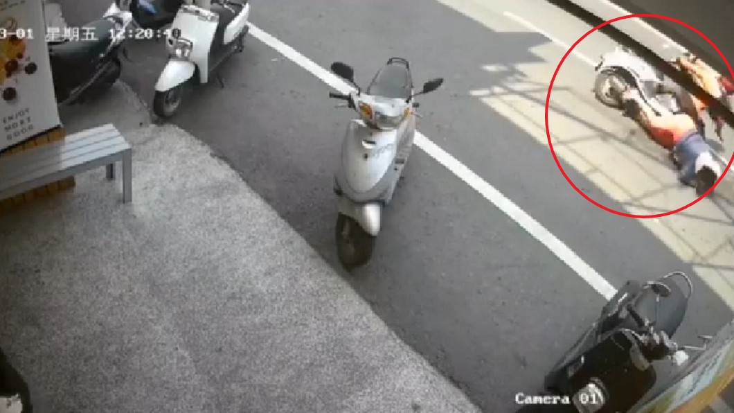 屁孩暴衝闖路！女騎士慘遭擊落　家長「零道歉」她傻眼