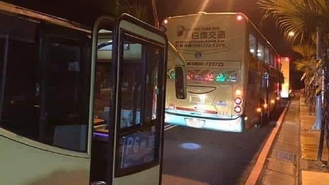 燈會遊客散去…深夜還有客運停門口 背後原因藏洋蔥