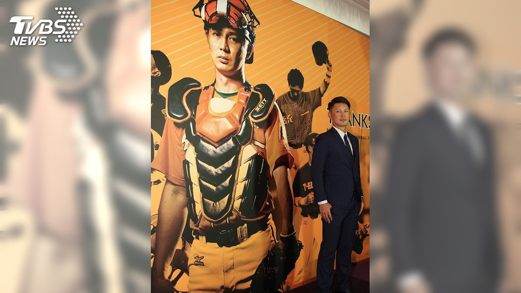 規定球員不能喊總教練 高志綱笑:再叫就「冰起來」