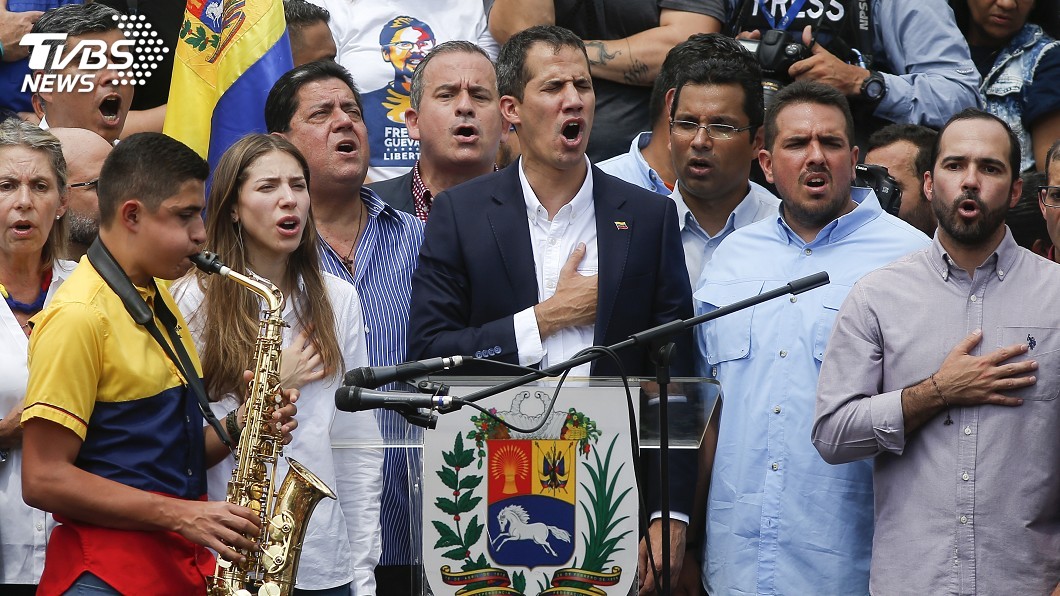 瓜伊多冒被捕危險重返委國 學者:馬杜洛陷兩難