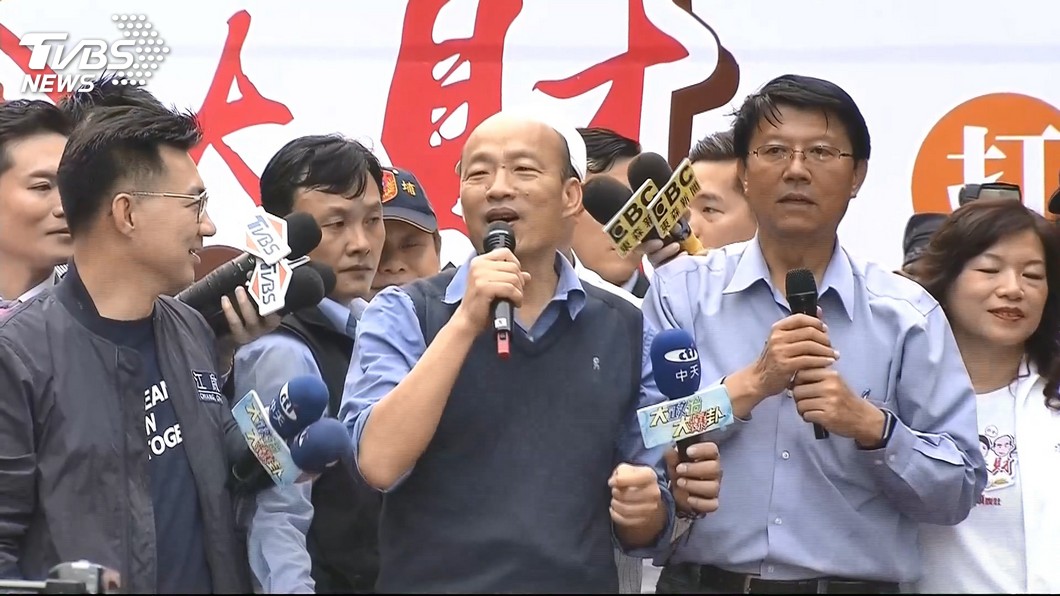 韓國瑜遭丟雞蛋 吳敦義:譴責一切暴力羞辱行為