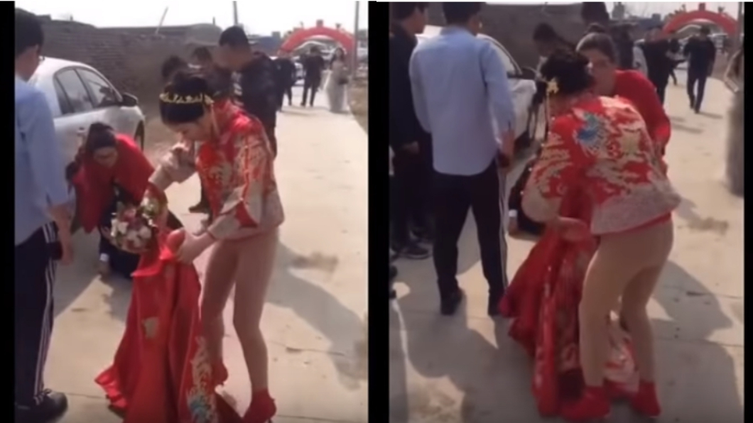 婚鬧玩過頭!新娘裙子被扯掉 氣炸怒摔「下空」走人