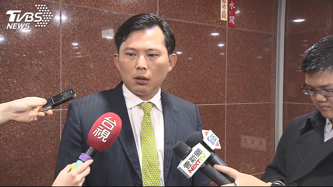 黃國昌嗆韓馬郭組隊辯論 他譏:想選總統?