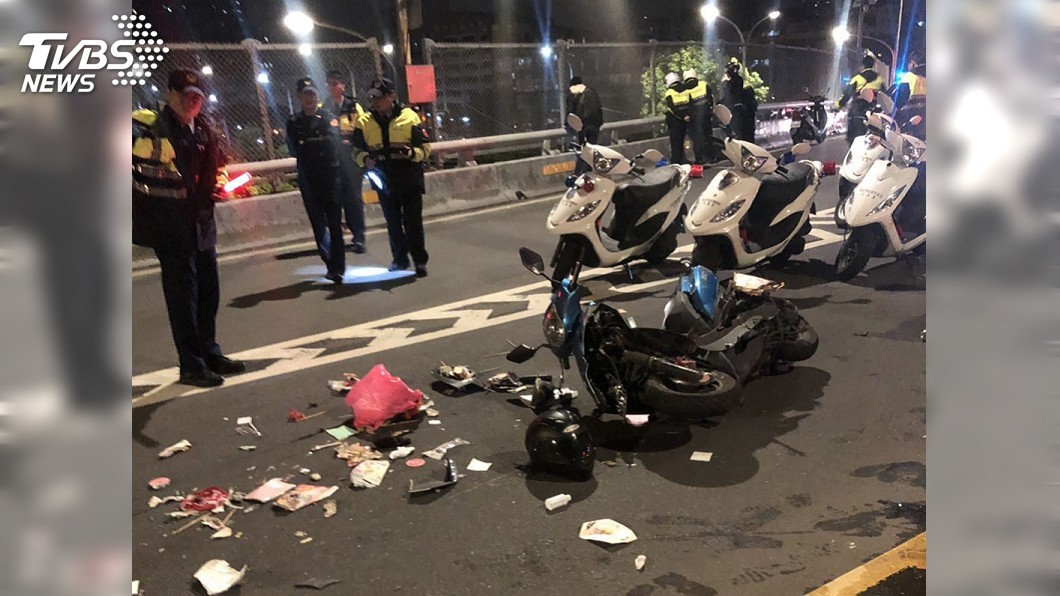 板橋2車拒警攔檢　2嫌遭合力逮捕送辦