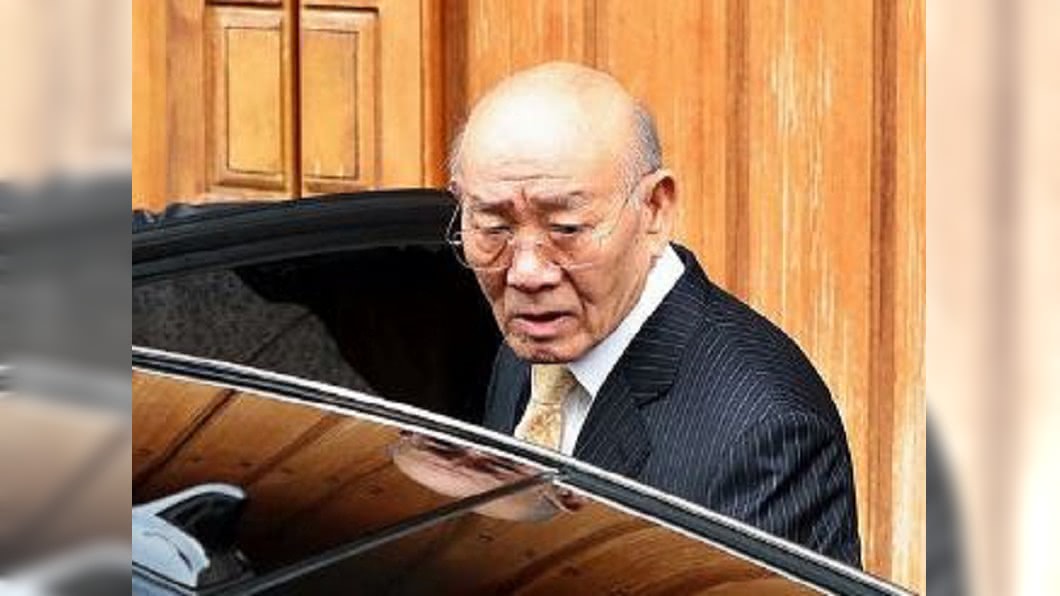 88歲全斗煥毀謗罪出庭 場外爆發衝突