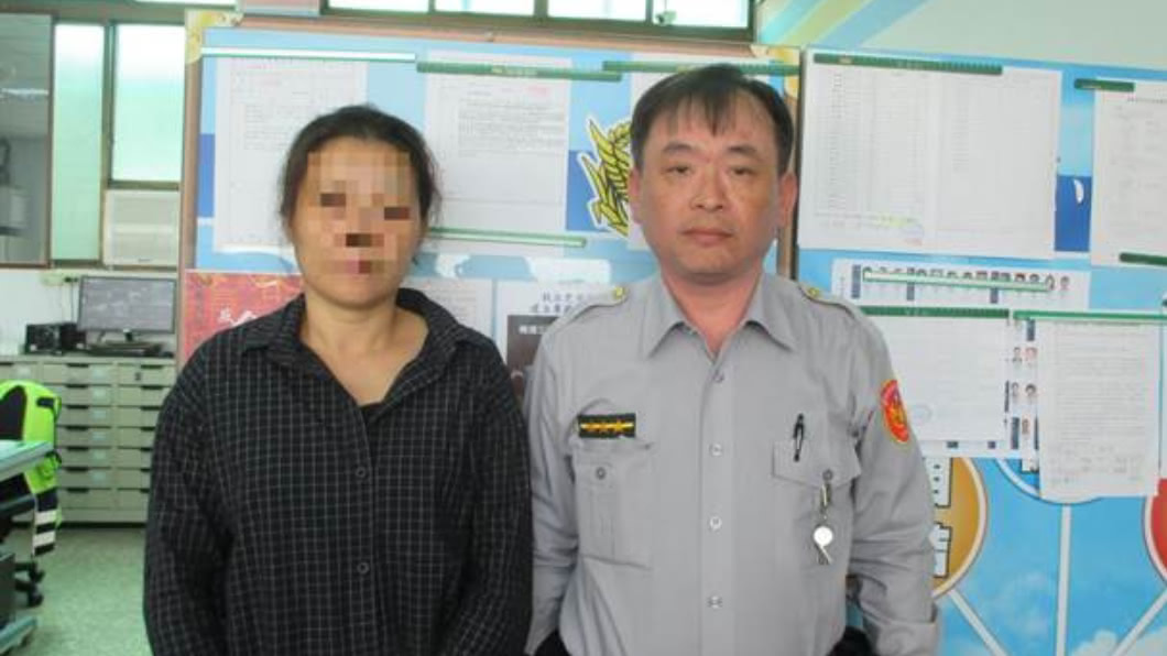 兒上吊亡!單親媽無力辦後事 暖警幫籌9萬喪葬費
