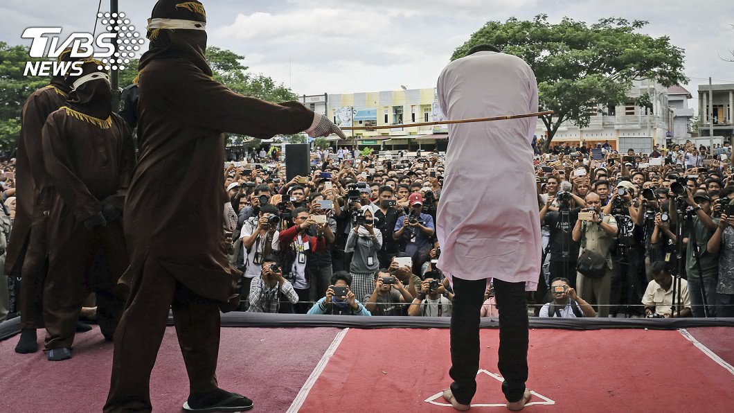 侵犯幼童處鞭刑...罪犯重傷喊停　醫：「康復繼續打！」
