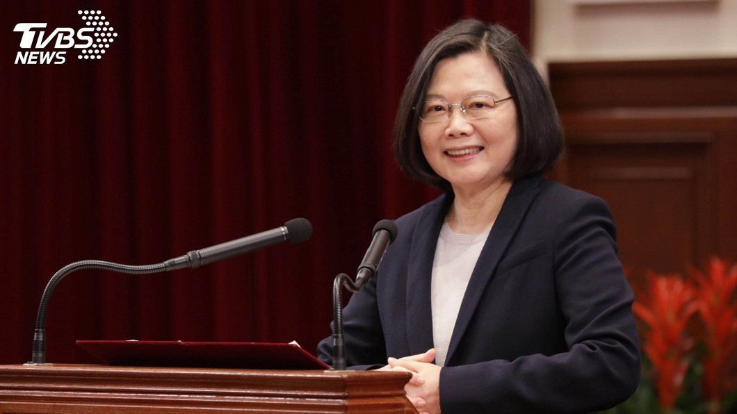 駁內閣改組傳言 蔡英文發聲力挺:衝衝衝蘇院長加油