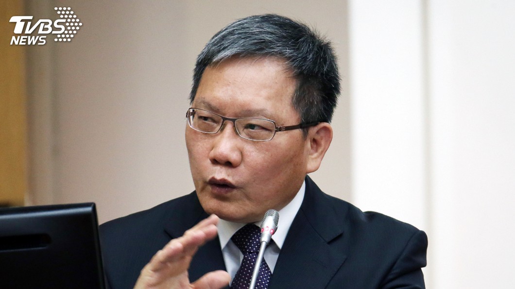 韓質疑國稅局洩個資 財長回擊:沒證據就道歉
