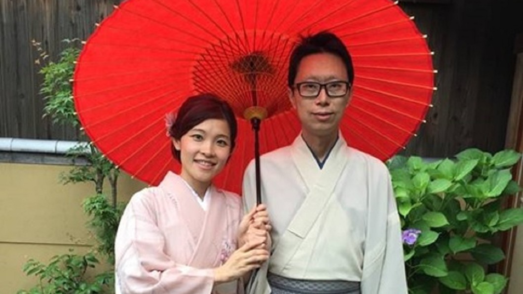 與先生一起在日本旅遊，成為最後難忘的回憶。紀君霖說，只要能幫助到一個人、一個家庭，都很值得。圖／紀君霖提供