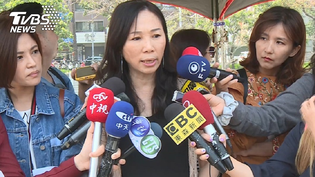 支持韓國瑜選總統嗎？李佳芬求饒回這句