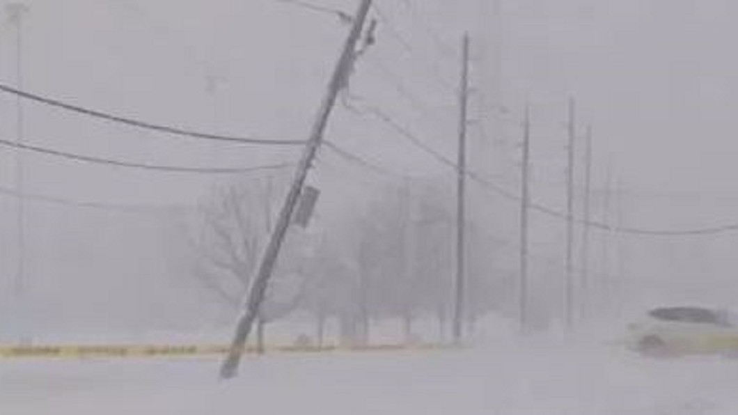 「炸彈氣旋」宛如颶風 美國罕見三月暴風雪
