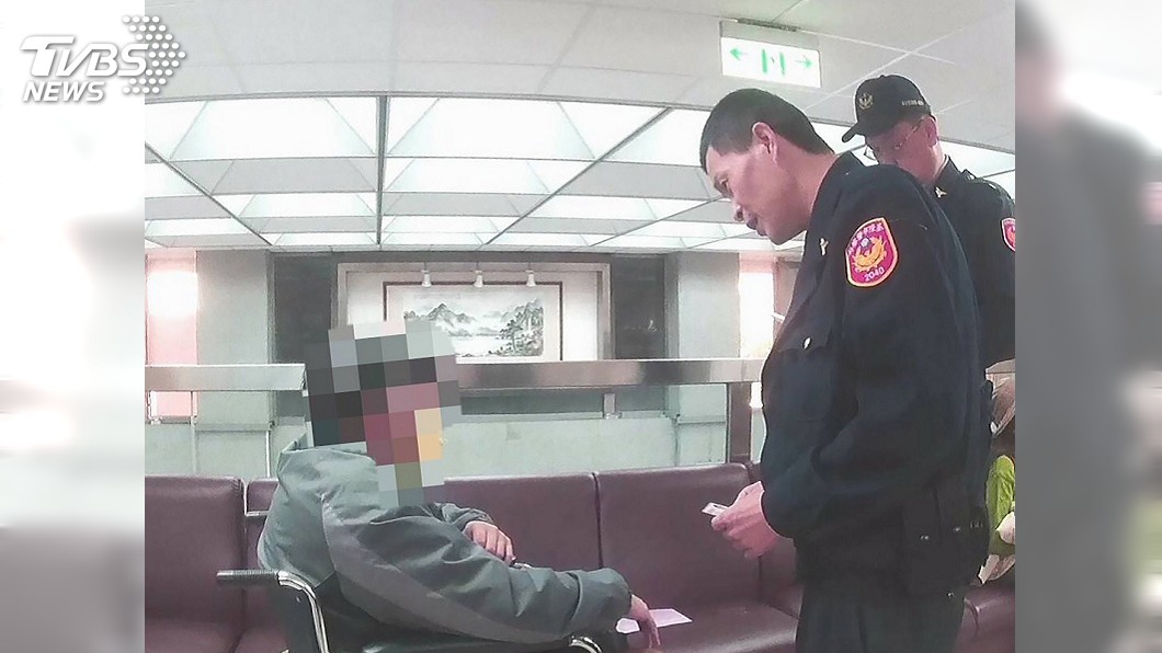 遭臉友詐騙坐輪椅也要匯款 警急攔阻保生活費