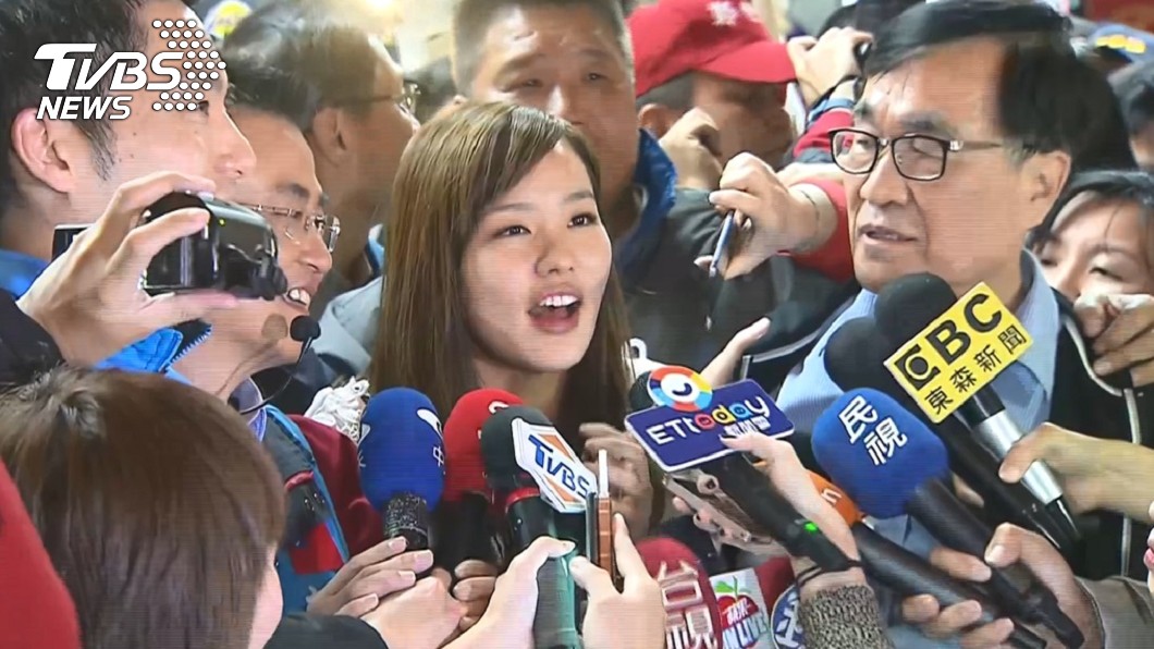 讚韓冰人見人愛 王世堅:國民黨地獄裡的「仙女」