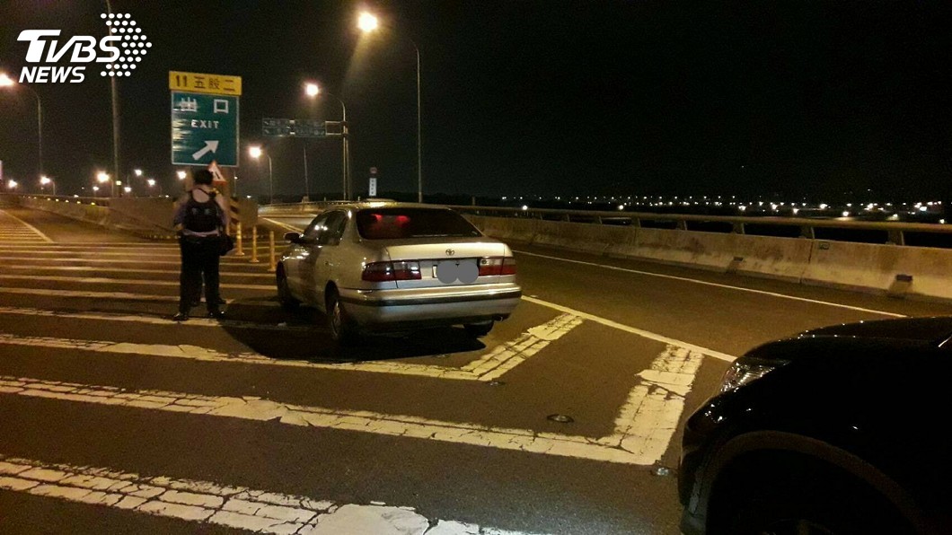 五股傳女子從台64快速道路墜下　送醫不治