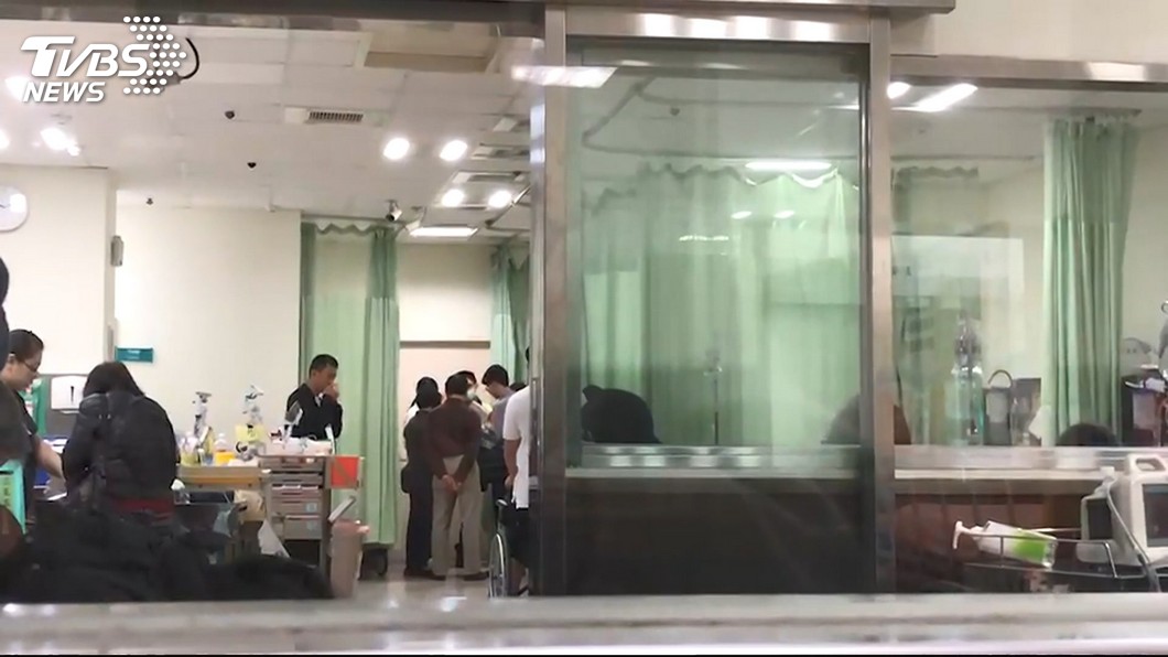 桃機爭吵被狠夫從4樓往下丟 妻已有意識反應