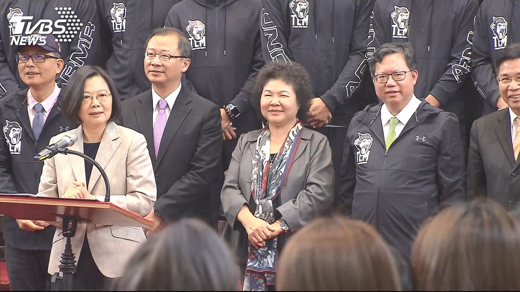 「新身分證擬拔國旗」他分析：民進黨對2020沒信心