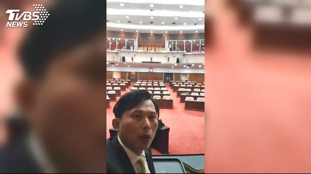 圖/翻攝自黃國昌臉書