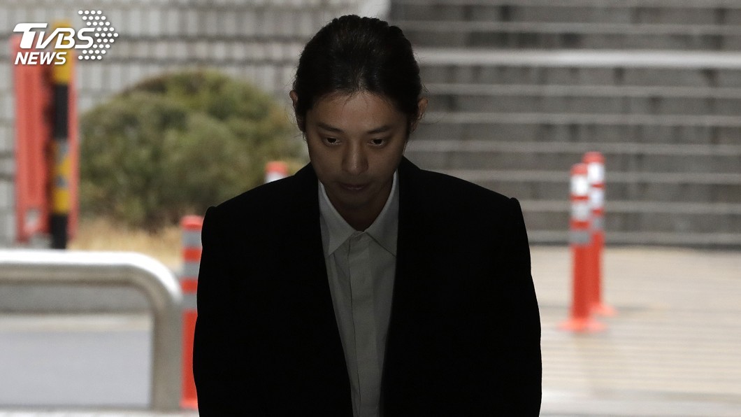 再爆影片群組成員　疑SJ強仁、2AM鄭珍雲