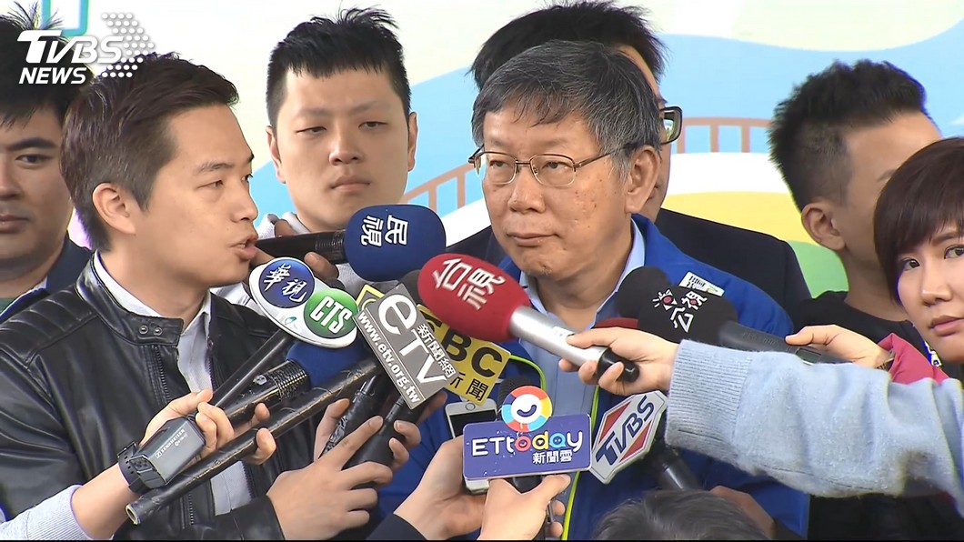 連任執政100天 台北市長柯文哲滿意度下滑至38%