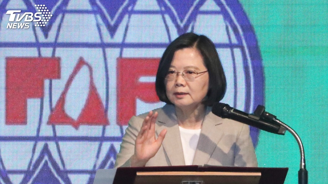 賴哽咽「寧輸也不傷總統」　蔡英文：不怕受傷但主權不能
