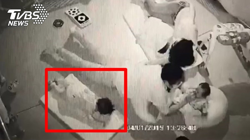 被保母壓19分鐘悶死 爸含淚喊:一定要回來當我兒子