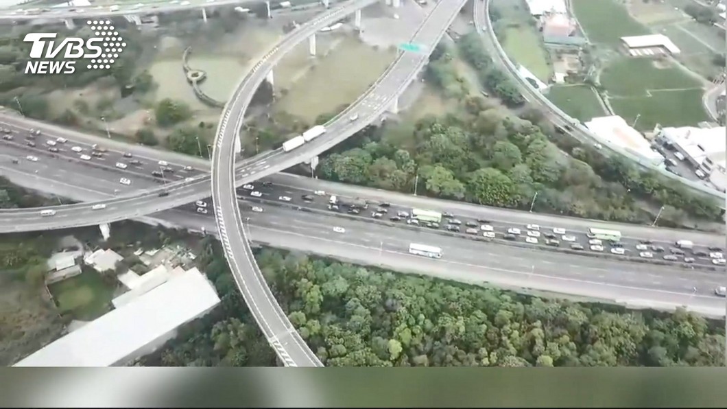 端午連假大雨開車小心 高公局預測這路段最塞