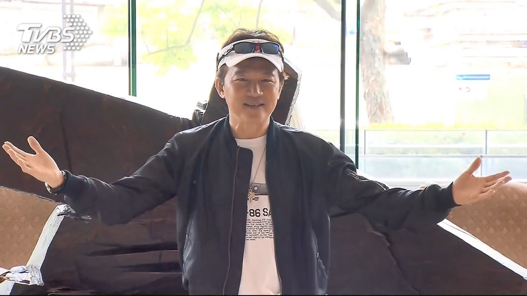 又出事!孫鵬深夜濺血對嗆運將 家門口叫囂擾鄰公開道歉