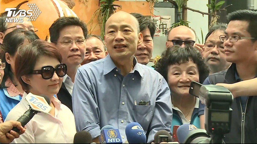 不出席韓國瑜中市造勢場 盧秀燕臉書遭韓粉灌爆