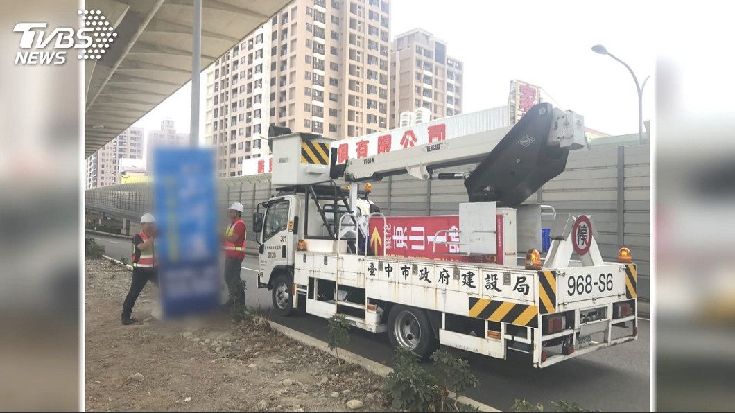 違規!清明連假 台中爆增上百面建商廣告
