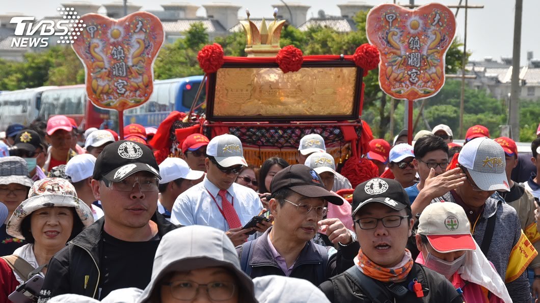 槍殺黑道大哥!殺手謝惠仁迎大甲媽 顏清標回應了