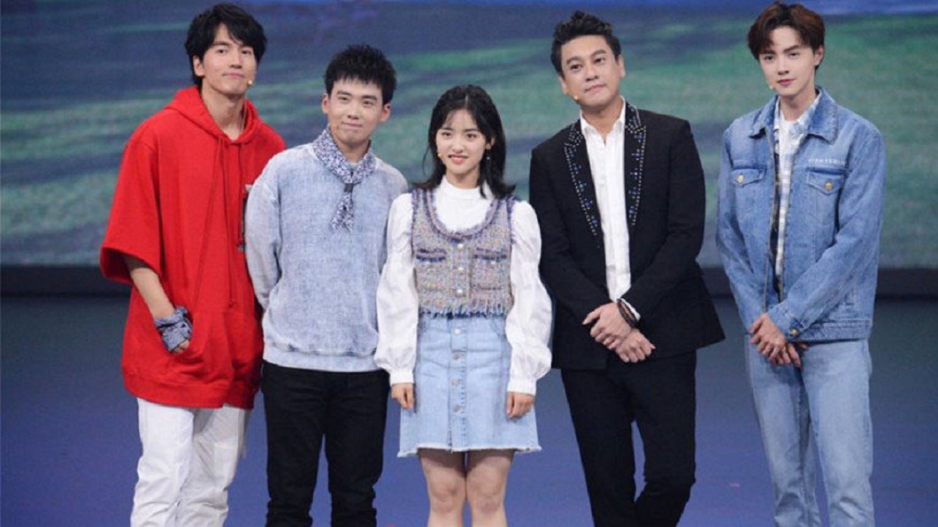 言承旭、朱孝天合體！　被問不和　坦言「F4像同事」