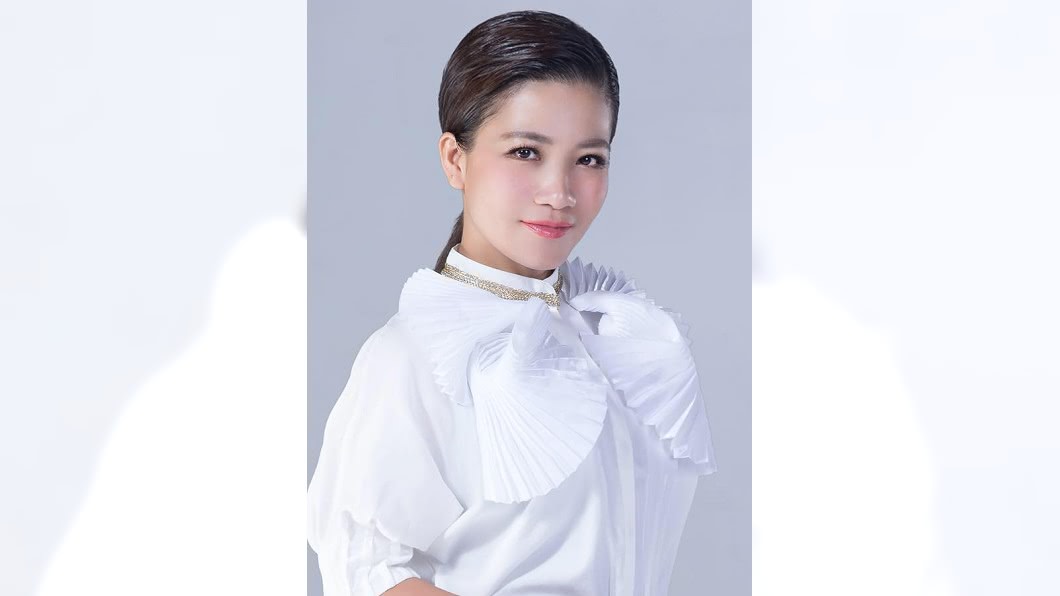 「非常女」嶄露頭角 黃妃求突破奪歌后