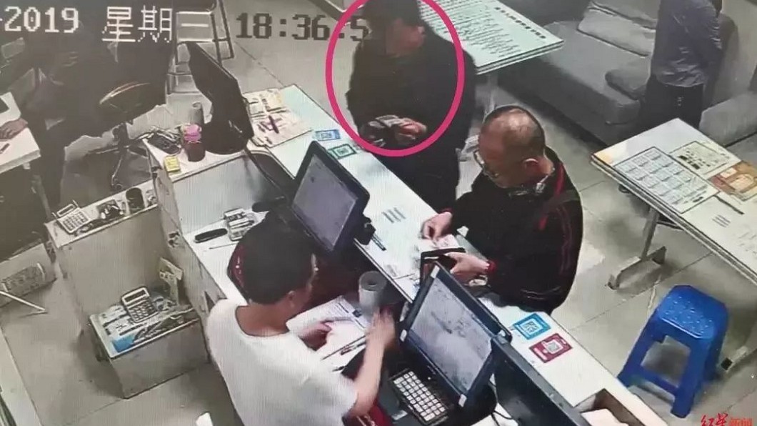 廢棄廂撿到彩券「中3百萬」 爽男拒還:我運氣好