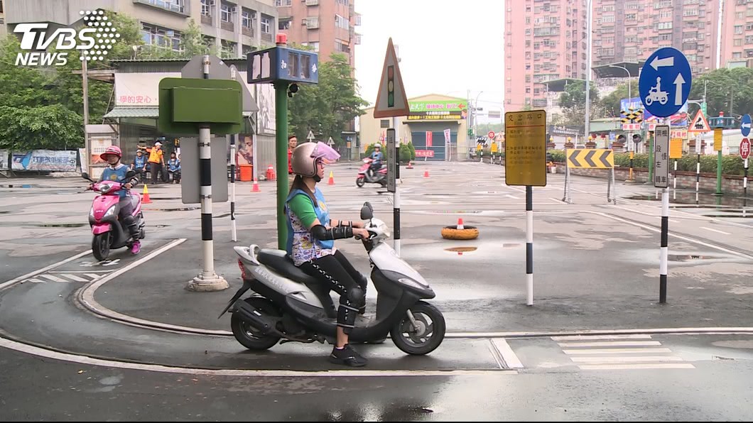 考機車駕照也要先上課? 公路總局:有上課更安全