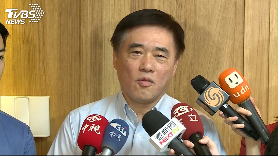 太陽花執法警賠111萬 郝龍斌轟「笑話」:真是國恥!
