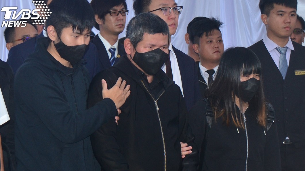 「我很無助!」普悠瑪司機尤振仲首談通聯紀錄崩潰痛哭