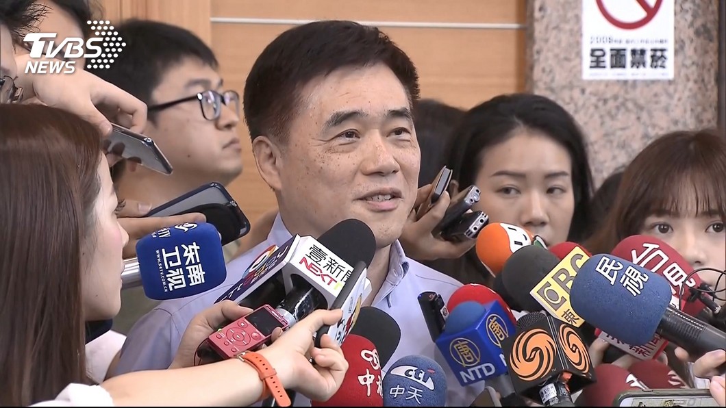 傳動用軍系黑韓國瑜挺郭台銘? 郝龍斌:不可能