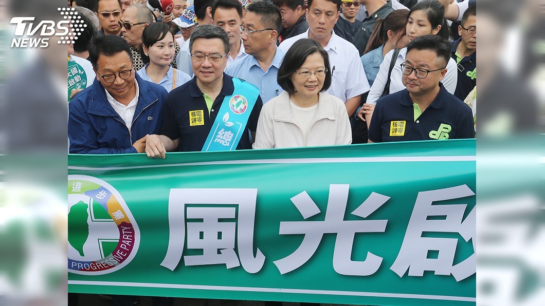 蔡總統上街遊行是否恰當? 藍綠立委論戰