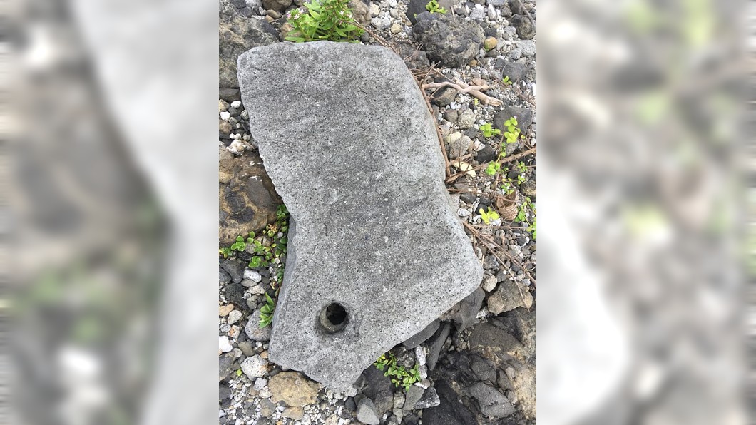 綠島海邊神秘圓孔單石 研判和史前遺址有關