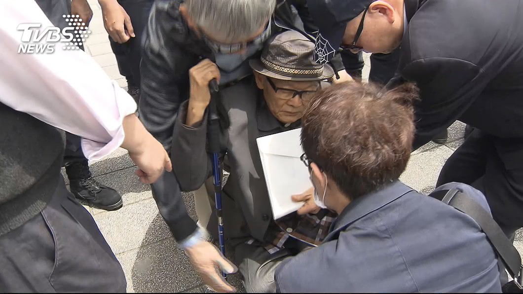 兩度潛逃！　民黨大老張俊宏自投羅網「嗆蔡」