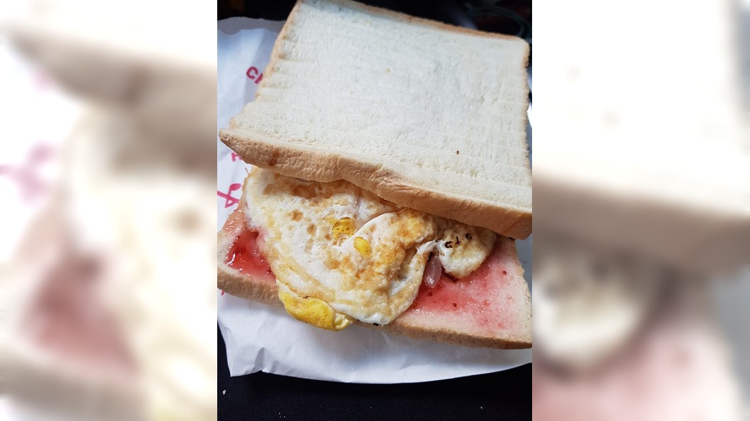 早餐「草莓蛋吐司」很怪?同好網友狂推 加碼隱藏版吃法