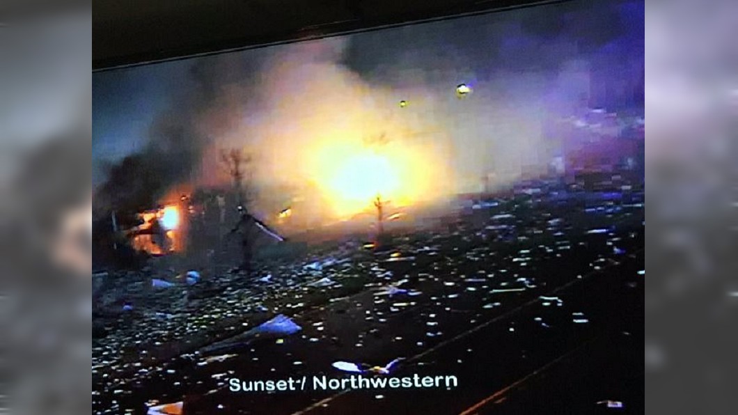 連地面都在搖！美矽膠廠爆炸　威力驚人
