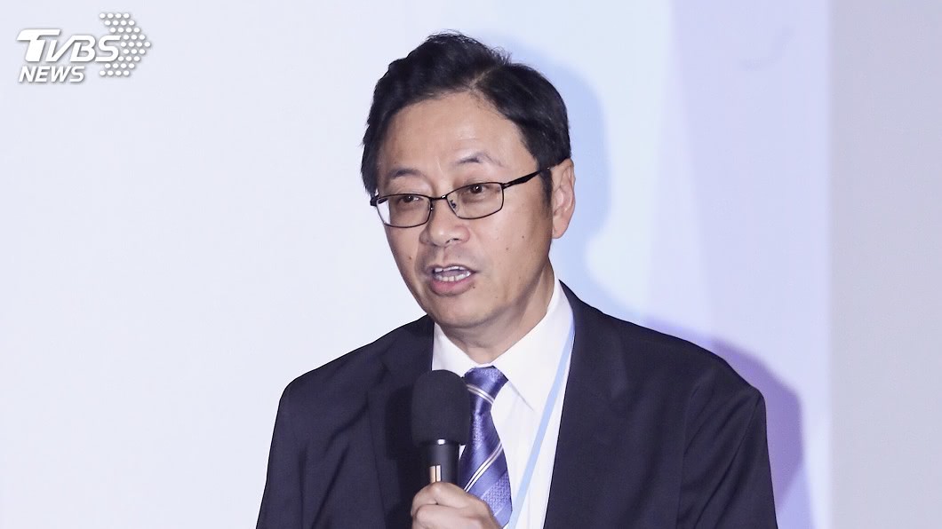 林飛帆月薪9萬惹議?他酸:顏色對就有高薪領
