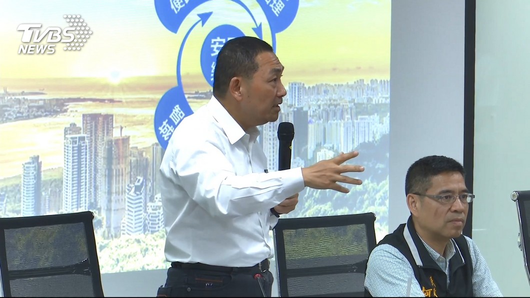 不忙著拚聲量 侯友宜默默基層耕耘
