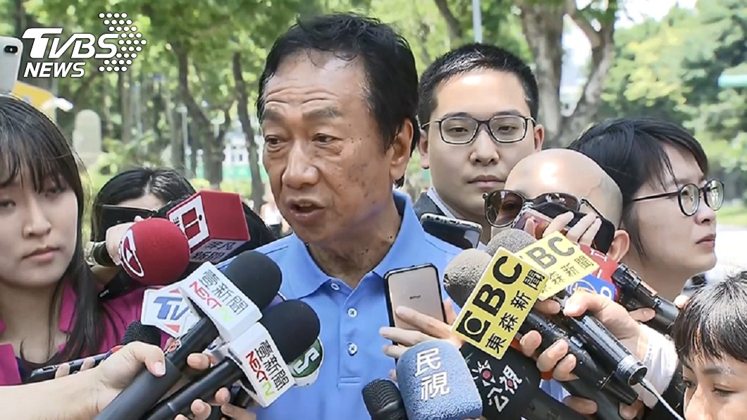年輕人拿這樣多的薪水　郭台銘嗆綠營「拚經濟無望」