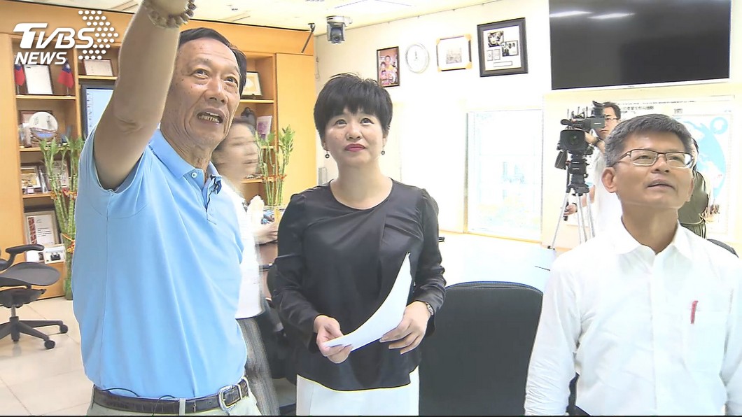 楊秋興左打韓右批柯 斷言「能力勝川普」的他出馬穩贏
