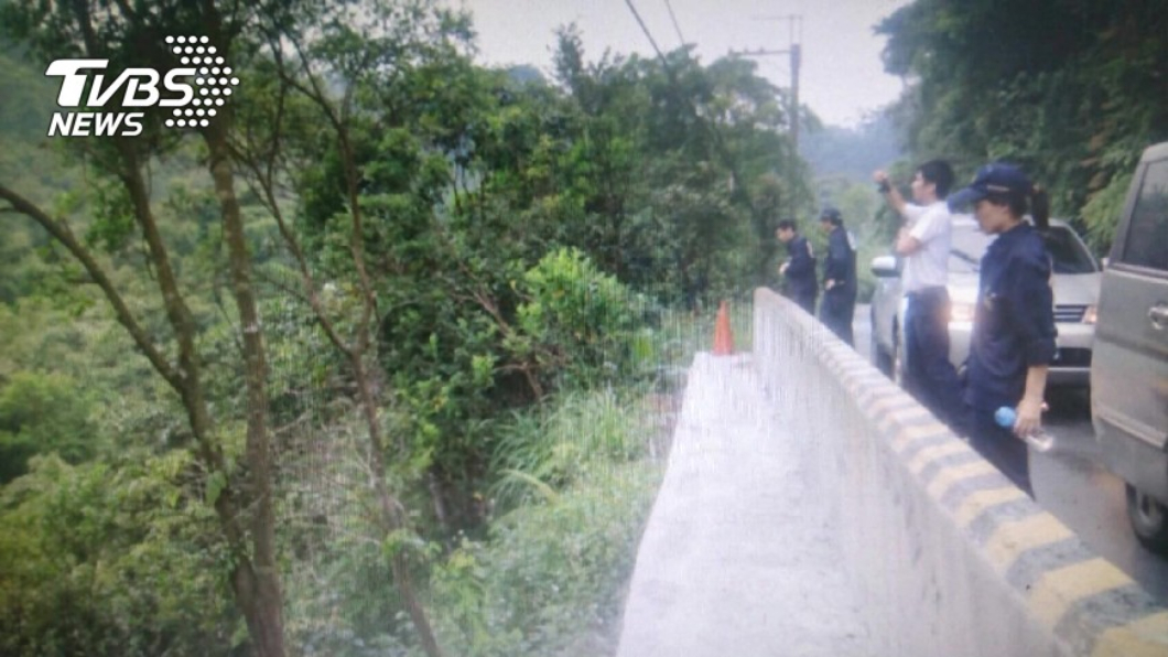 3歲童尿床！遭狠父重摔虐死　屍體「丟包」荒野垃圾堆　